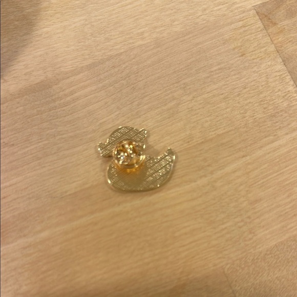 Cute Yellow Duck Pin - Picture 2 of 2